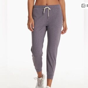 Women’s Vuori Performance Joggers Small
